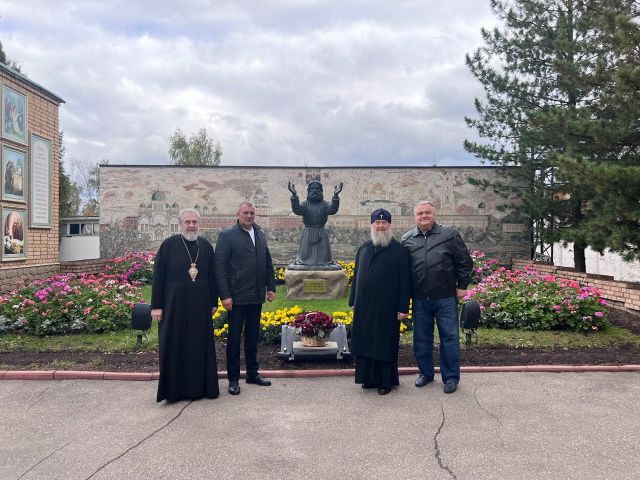 Митрополит Астанайский и Казахстанский Александр и представители НМИЦО ФМБА России посетили предприятие РПЦ «Софрино» Митрополит Астанайский и Казахстанский Александр и представители НМИЦО ФМБА России посетили предприятие РПЦ «Софрино»